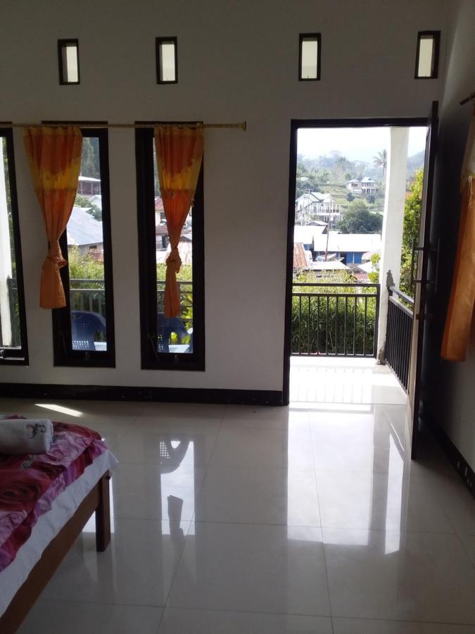 Shila Guest House Kelimutu Esterno foto