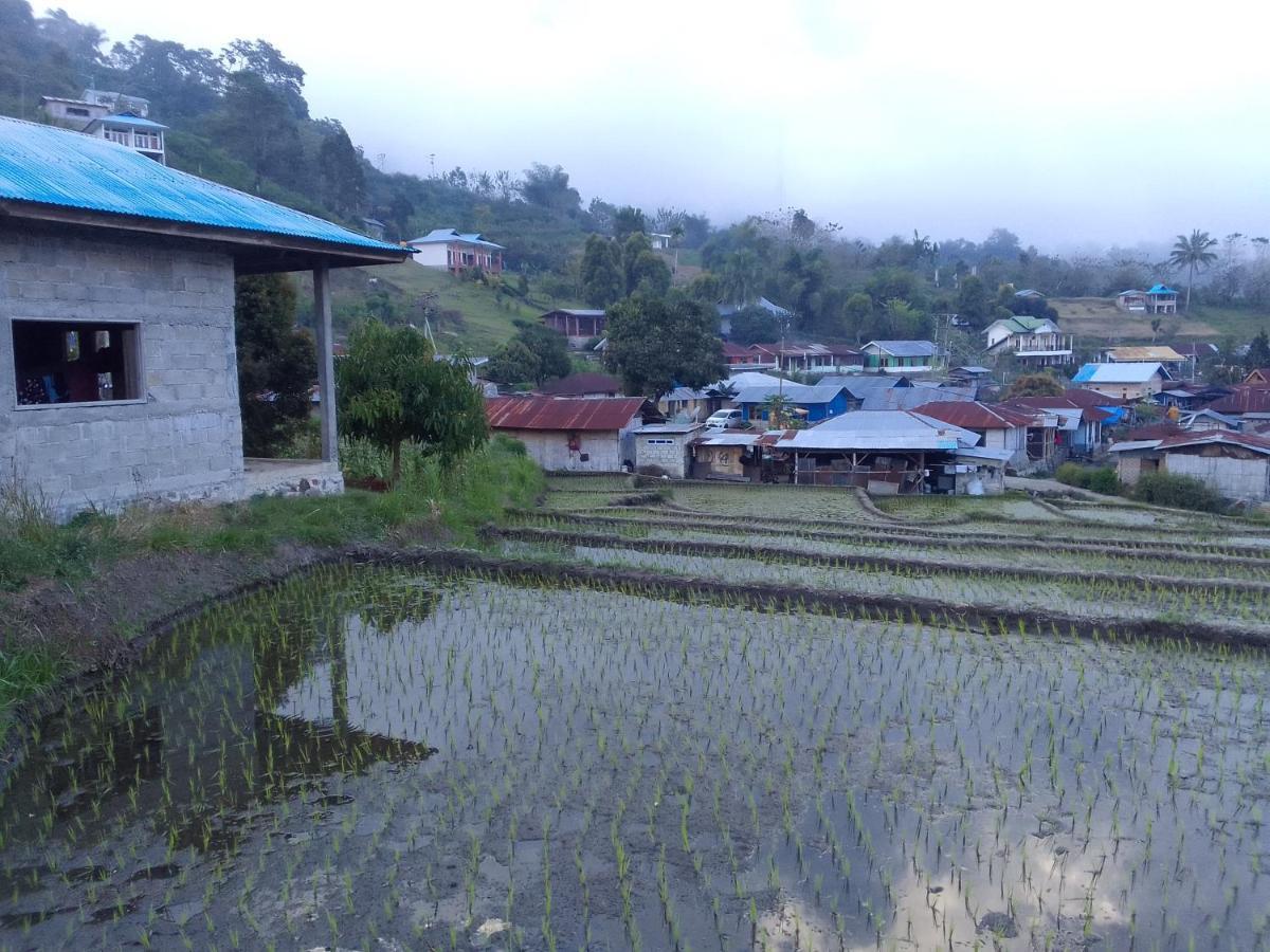 Shila Guest House Kelimutu Esterno foto